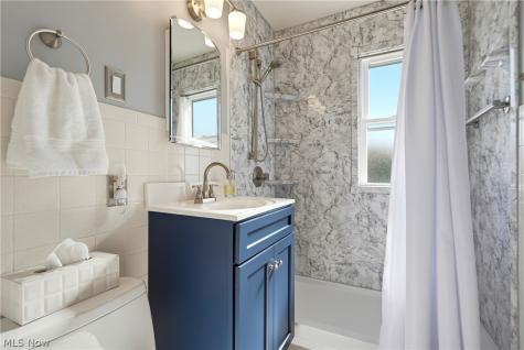 5180 Haverford Drive Lyndhurst OH 44124