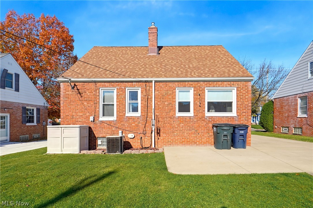 5180 Haverford Drive Lyndhurst OH 44124
