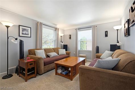 5180 Haverford Drive Lyndhurst OH 44124