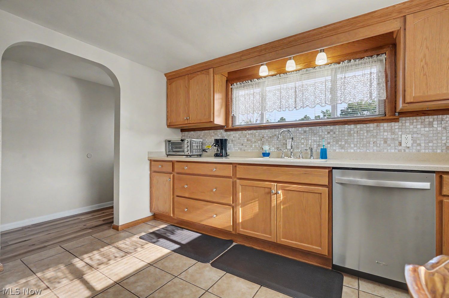 238 Roxbury Avenue NW Massillon OH 44646
