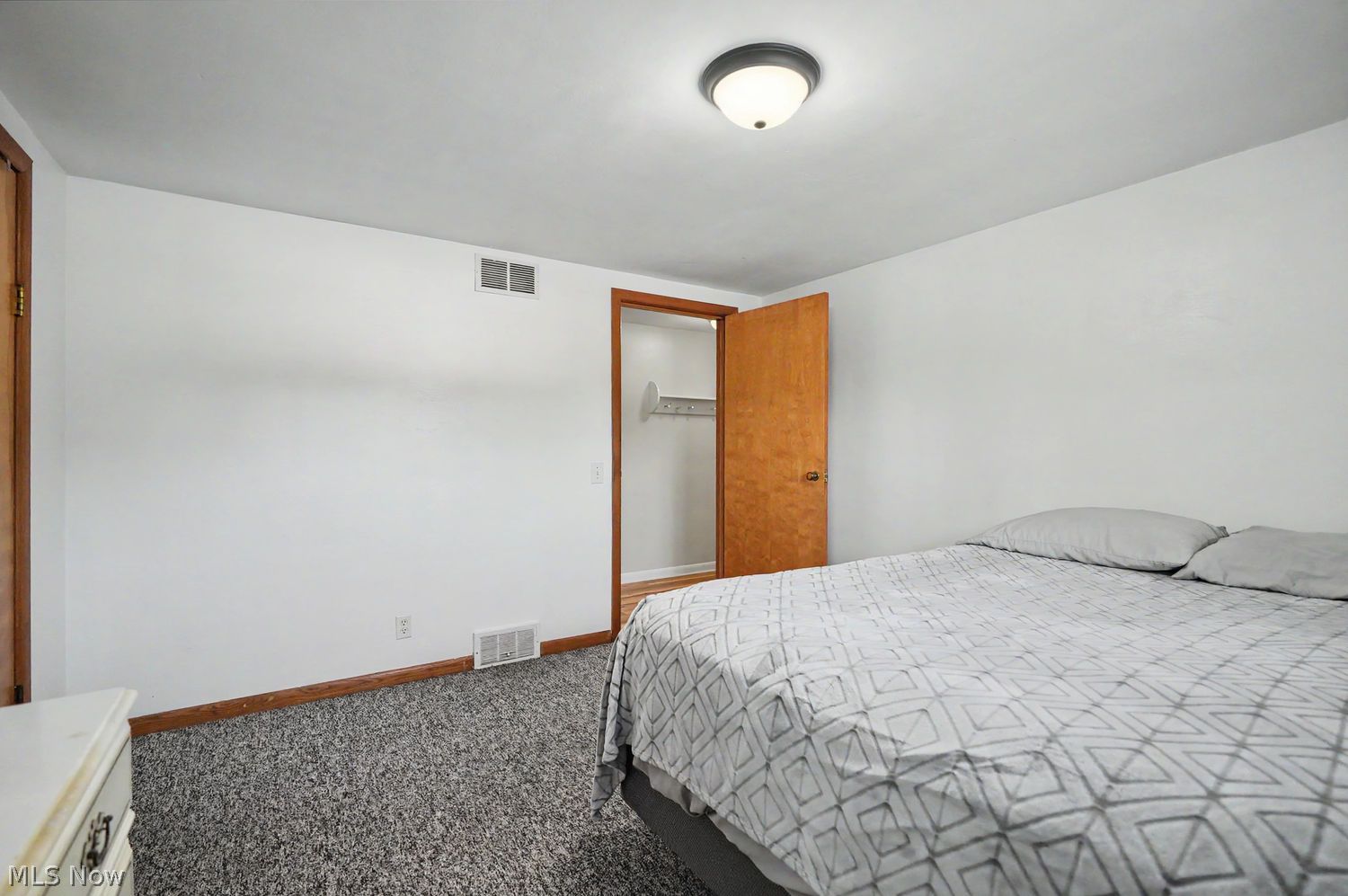238 Roxbury Avenue NW Massillon OH 44646