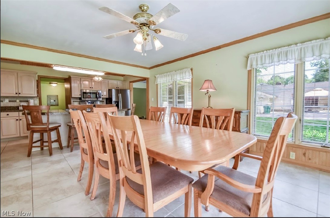 6680 Glenella Drive Seven Hills OH 44131