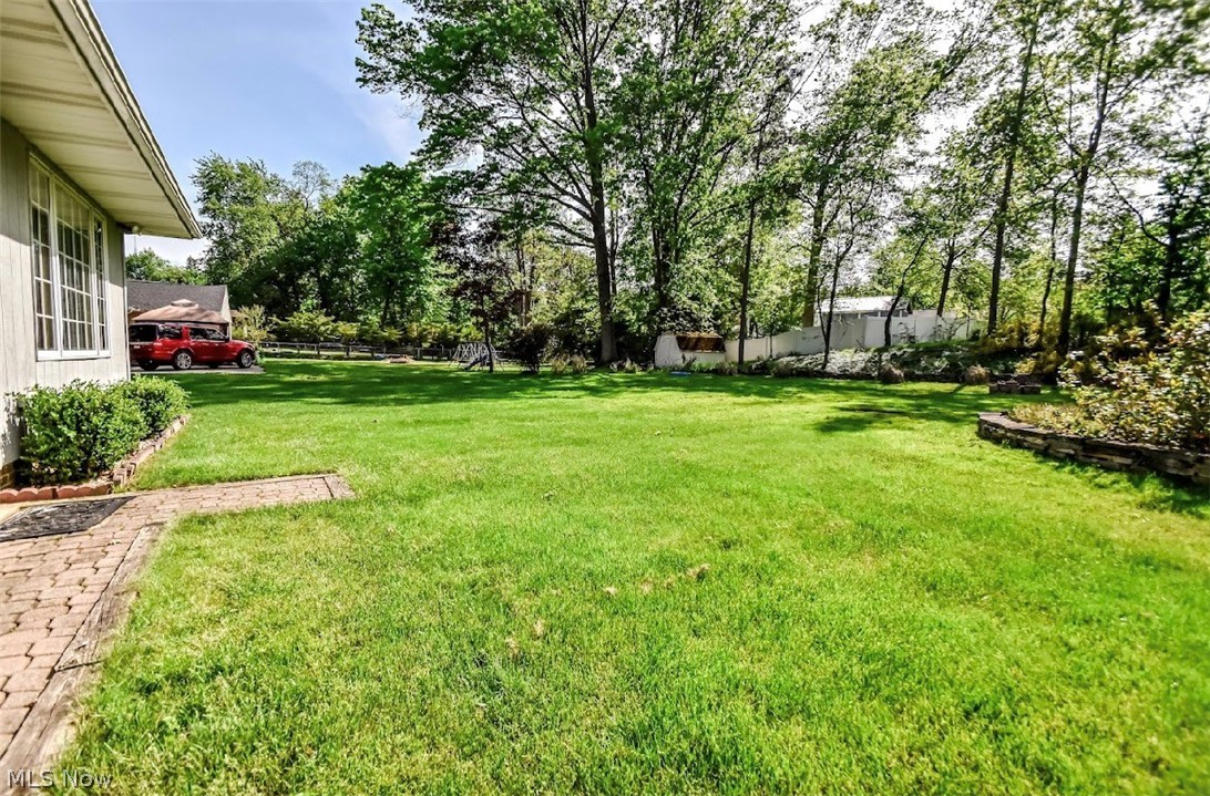 6680 Glenella Drive Seven Hills OH 44131