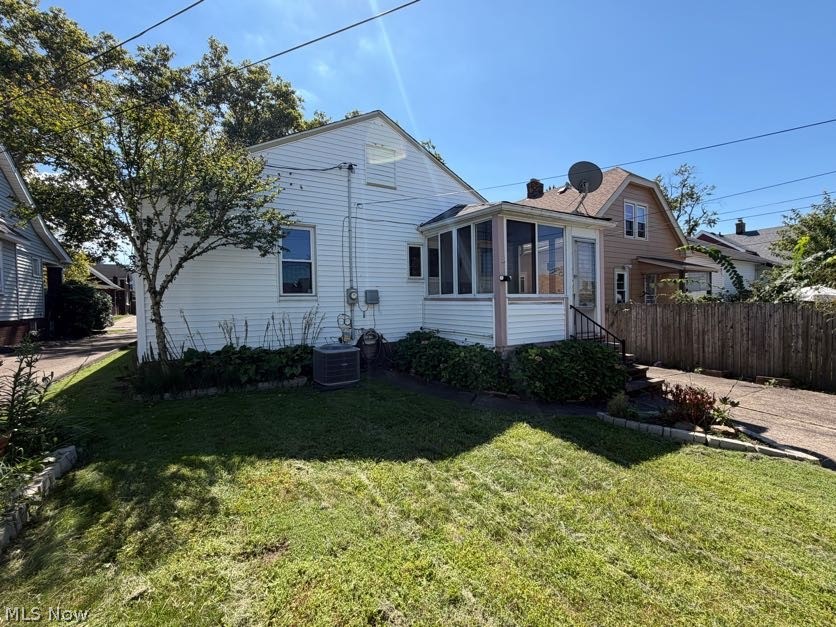 8305 Vineyard Avenue Cleveland OH 44105
