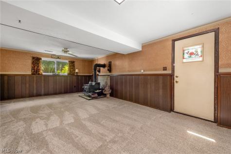 782 Pasadena Avenue Sheffield Lake OH 44054