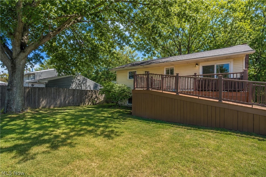 782 Pasadena Avenue Sheffield Lake OH 44054