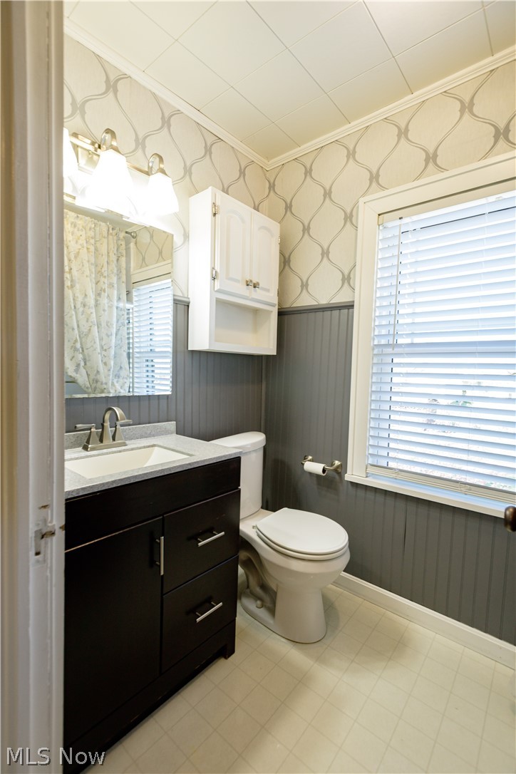 121 Wilson Avenue Waynesburg OH 44688