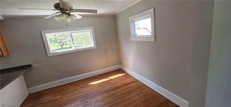 3005 Hillcrest Avenue Cleveland OH 44109