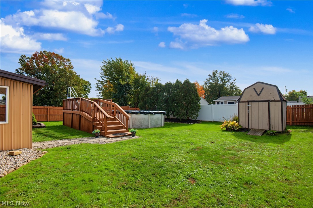 5589 London Drive Austintown OH 44515