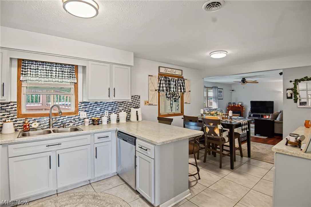 5589 London Drive Austintown OH 44515