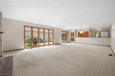 21454 Oak Bark Trail Strongsville OH 44149