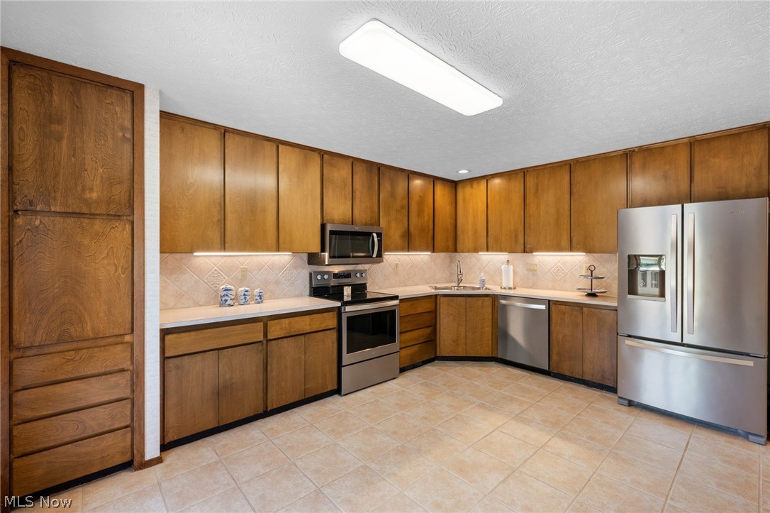 21454 Oak Bark Trail Strongsville OH 44149