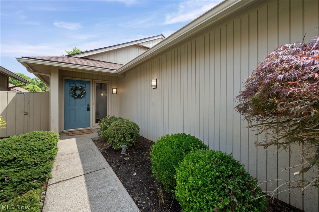 21454 Oak Bark Trail Strongsville OH 44149