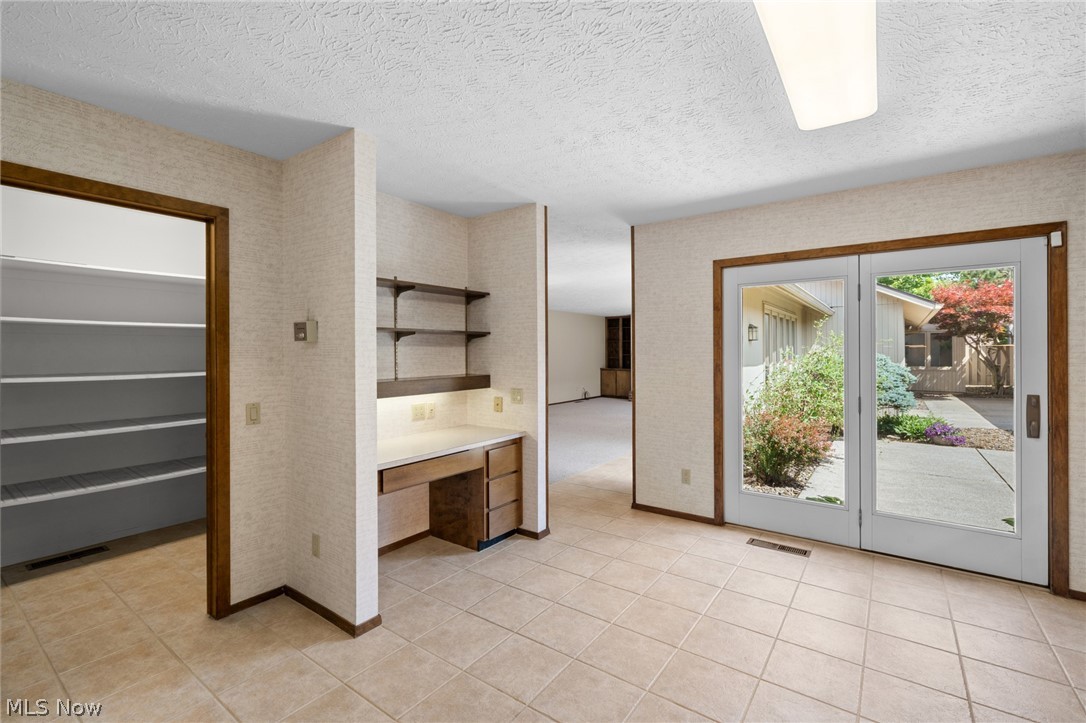 21454 Oak Bark Trail Strongsville OH 44149