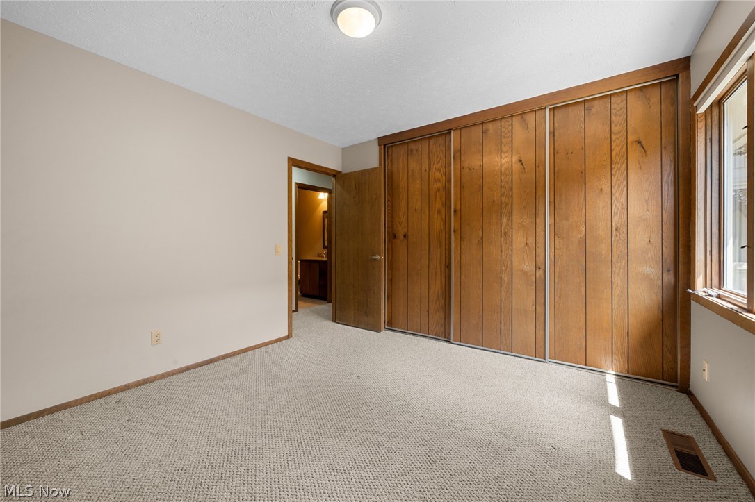 21454 Oak Bark Trail Strongsville OH 44149