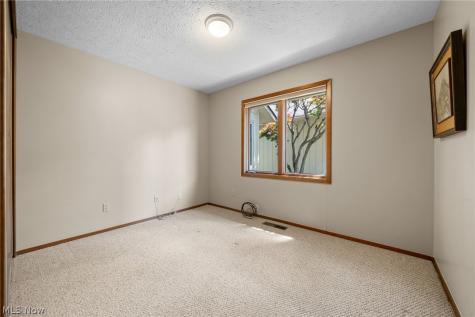 21454 Oak Bark Trail Strongsville OH 44149
