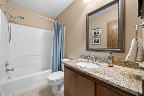 21454 Oak Bark Trail Strongsville OH 44149