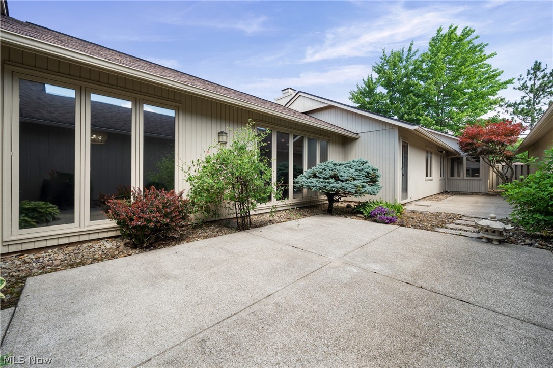 21454 Oak Bark Trail Strongsville OH 44149