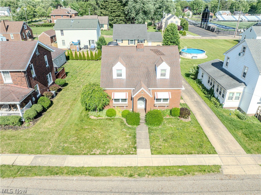 518 Edwards Street Louisville OH 44641