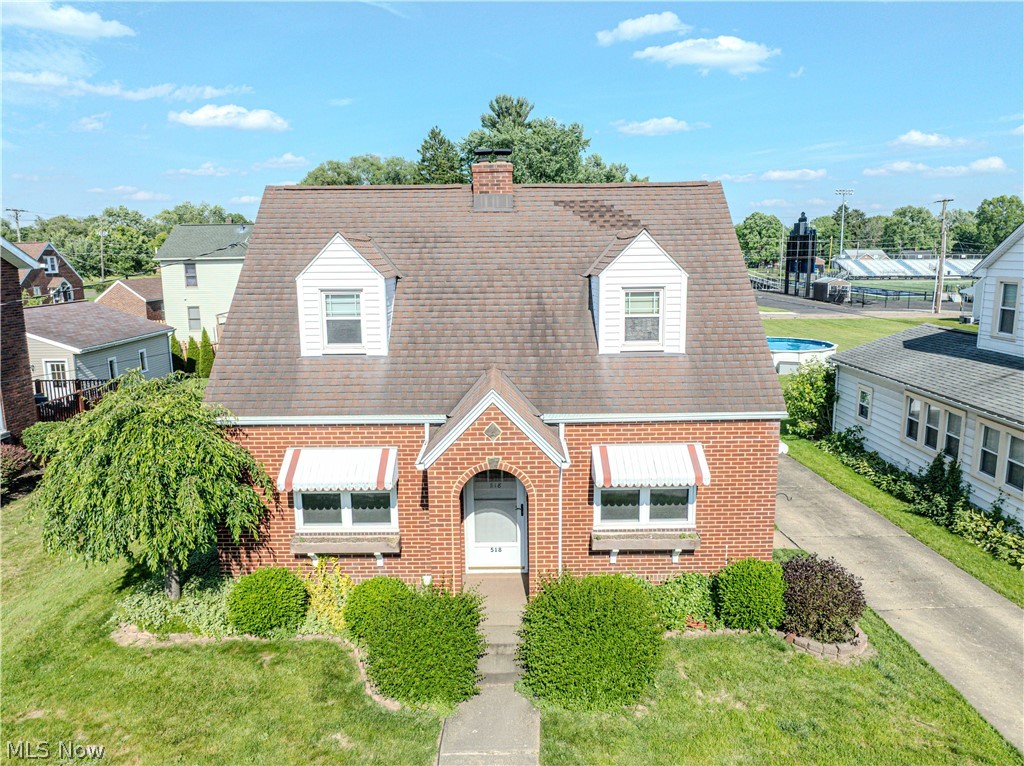 518 Edwards Street Louisville OH 44641