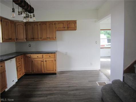 928 Eastern Road Doylestown OH 44230