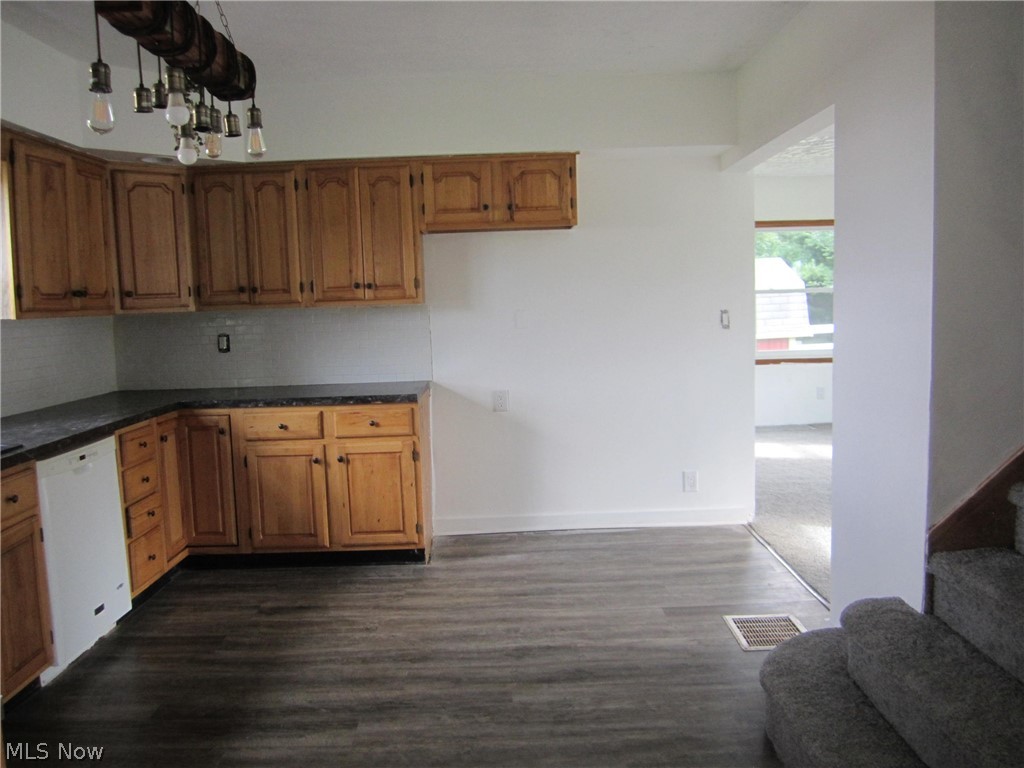 928 Eastern Road Doylestown OH 44230