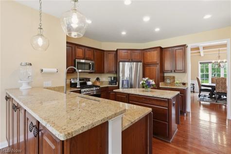 36939 Wexford Drive Solon OH 44139