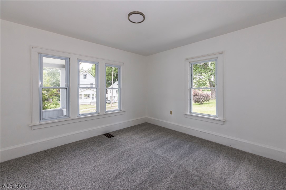 510 Allenford Street Akron OH 44314