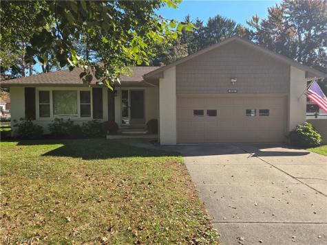 38902 Johnnycake Ridge Road Willoughby OH 44094