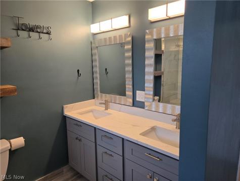 38902 Johnnycake Ridge Road Willoughby OH 44094