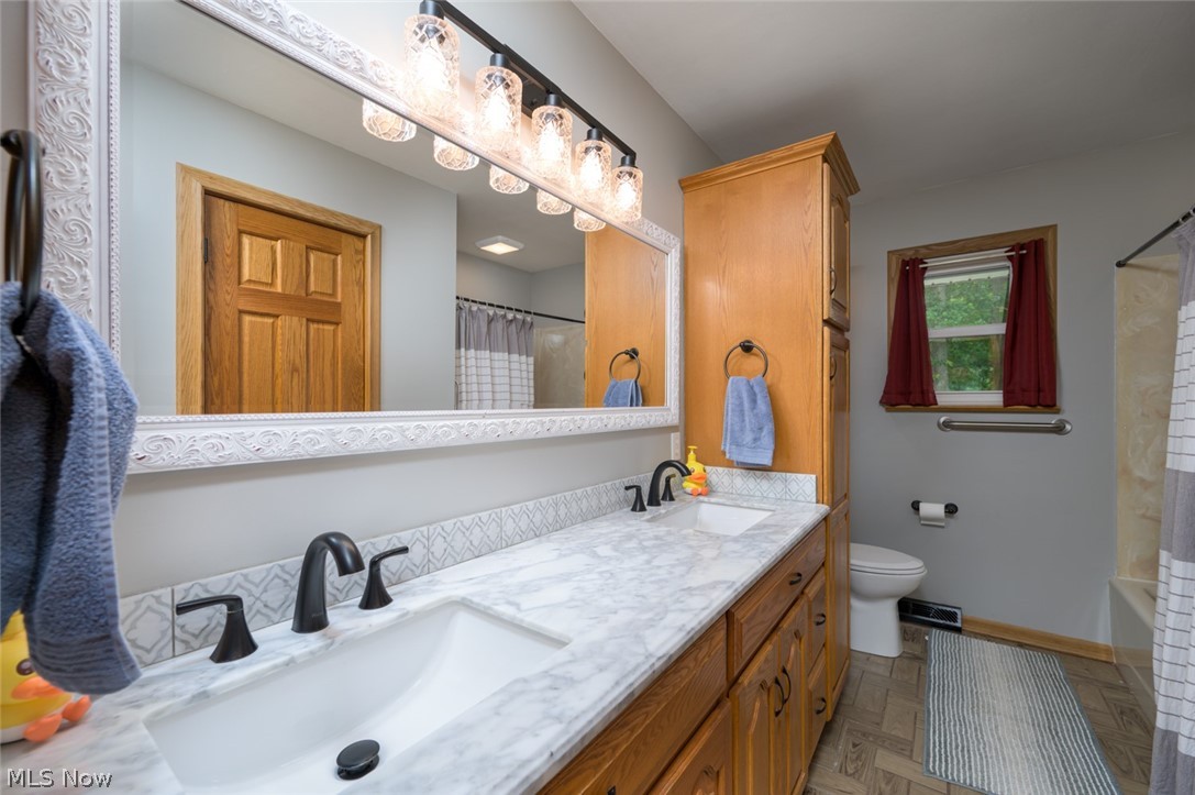 5085 E Rockwell Road Austintown OH 44515