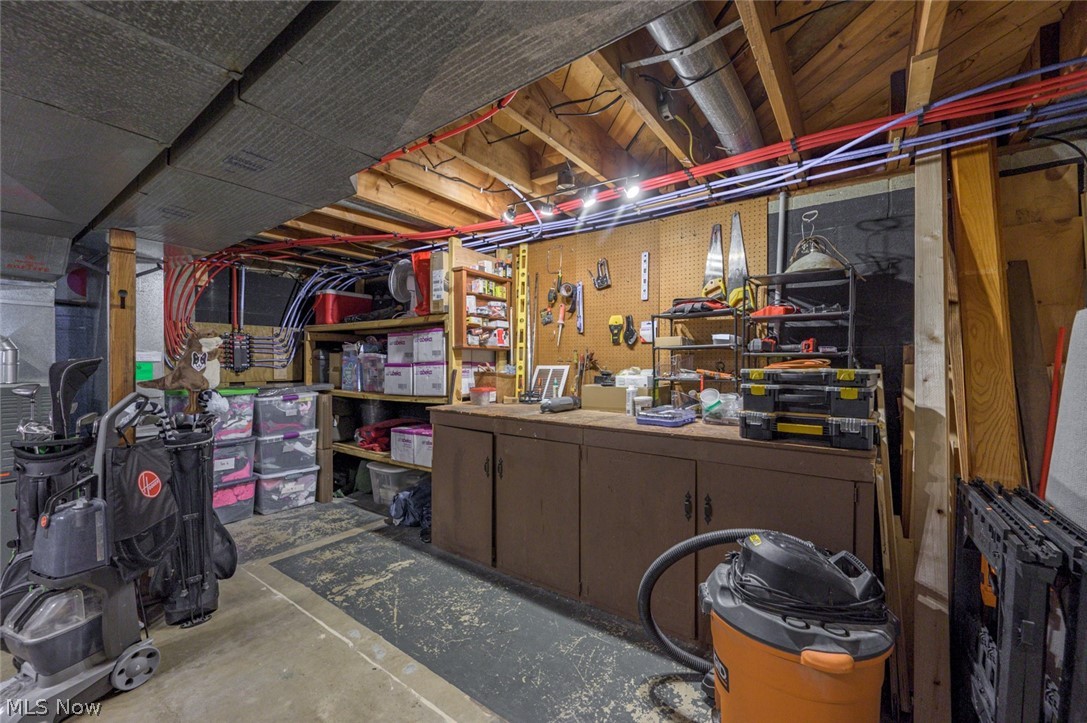5085 E Rockwell Road Austintown OH 44515