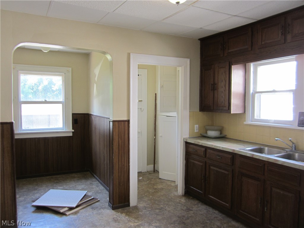 18214 Windward Road Cleveland OH 44119