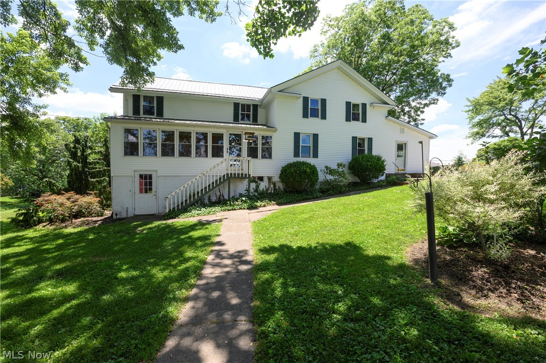 12201 King Church Avenue NW Uniontown OH 44685
