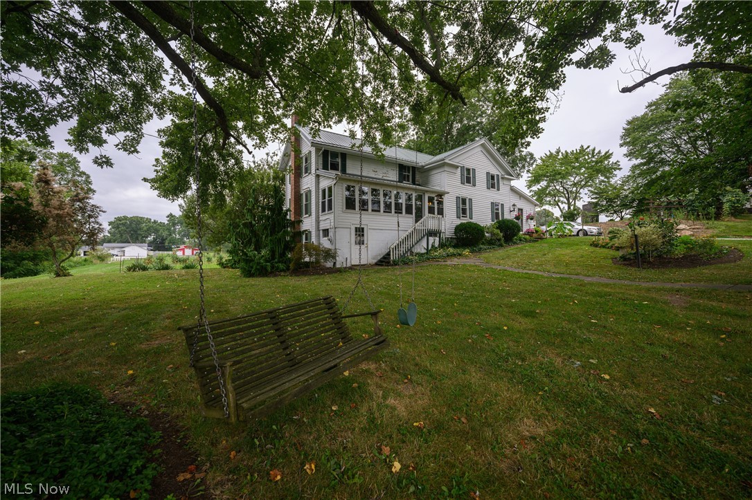 12201 King Church Avenue NW Uniontown OH 44685