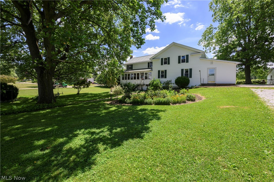 12201 King Church Avenue NW Uniontown OH 44685