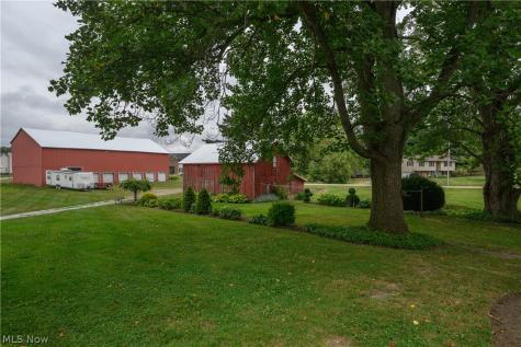 12201 King Church Avenue NW Uniontown OH 44685