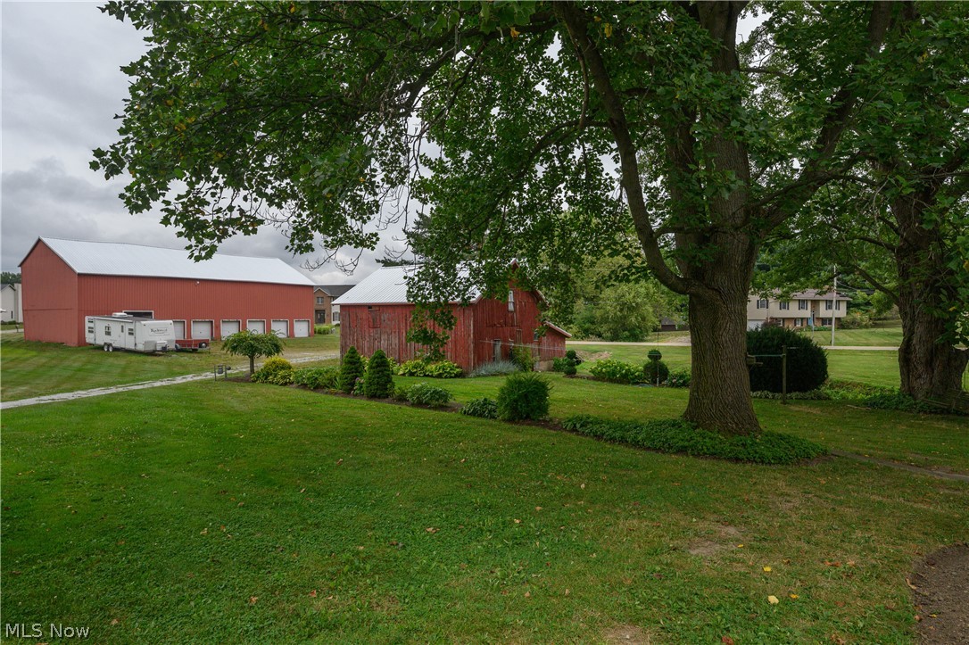 12201 King Church Avenue NW Uniontown OH 44685