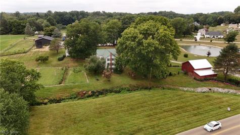 12201 King Church Avenue NW Uniontown OH 44685