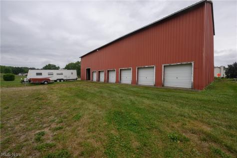 12201 King Church Avenue NW Uniontown OH 44685