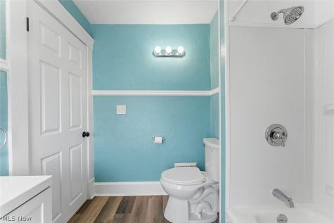 110 Bailey Court Elyria OH 44035