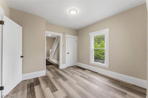110 Bailey Court Elyria OH 44035