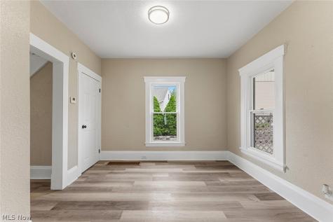 110 Bailey Court Elyria OH 44035