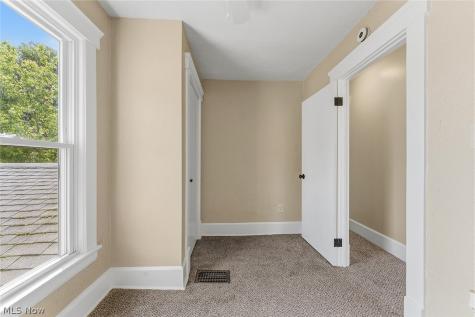 110 Bailey Court Elyria OH 44035