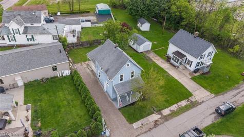110 Bailey Court Elyria OH 44035
