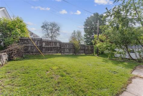 110 Bailey Court Elyria OH 44035