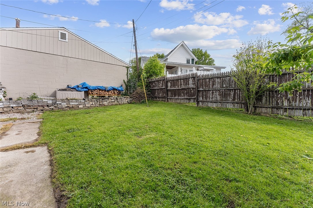 110 Bailey Court Elyria OH 44035