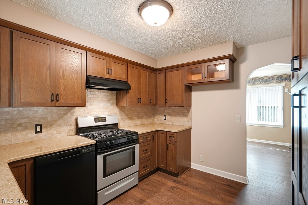 379 Stanford Street Akron OH 44314