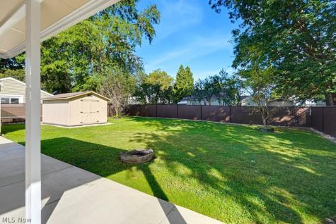 379 Stanford Street Akron OH 44314