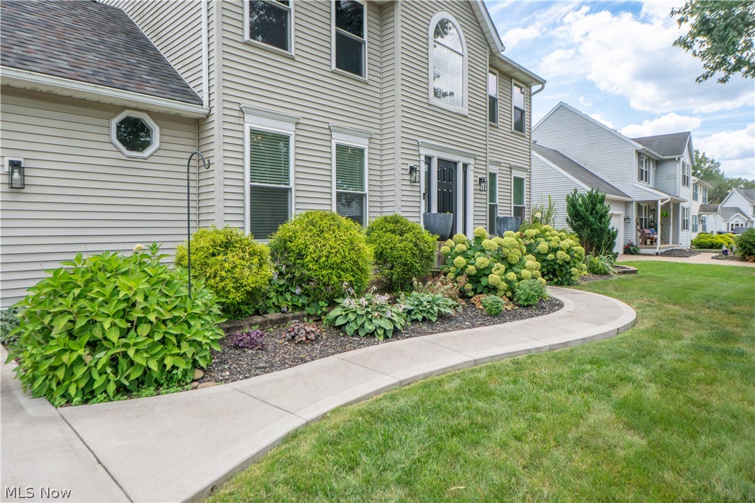6526 Sugargrove Circle NE Canton OH 44721
